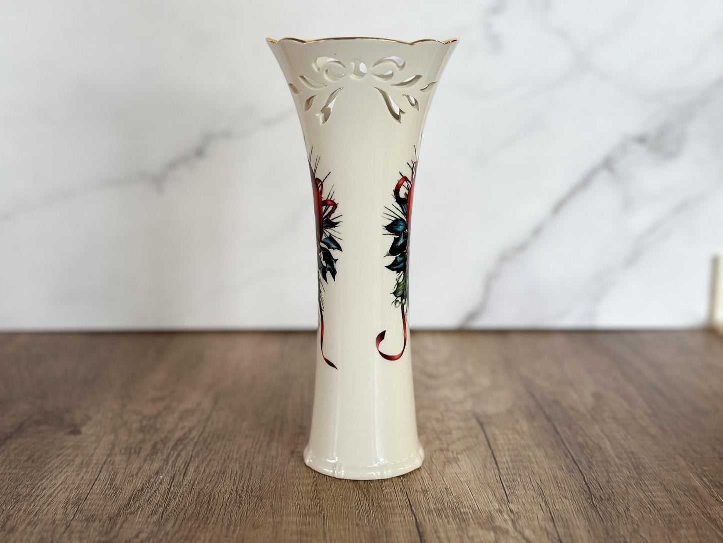 Lennox Cardinal Vase